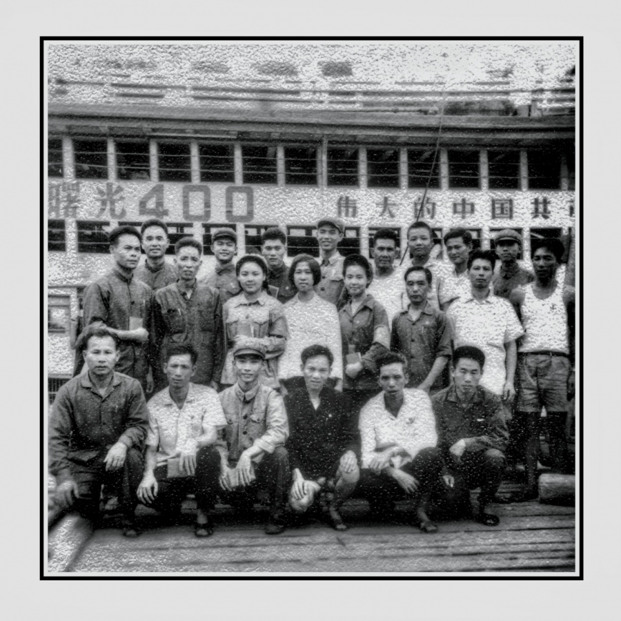 曙光400旁的留影.jpg