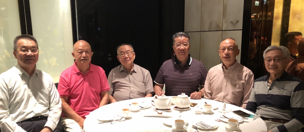 香港男2020-11-10.jpg