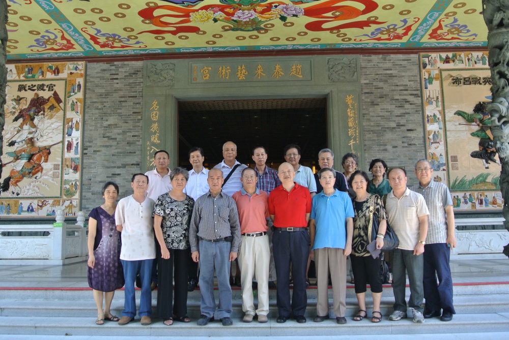 1226战斗队的战友聚会（2）。.jpg