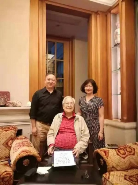 文件:欧初-为民劳逸03.jpg