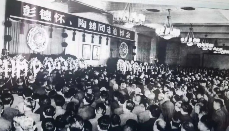 文件:陶斯亮“相逢一笑在梅州”的照片（8）.jpg