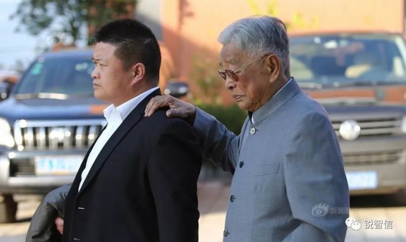 文件:褚时健03.jpg